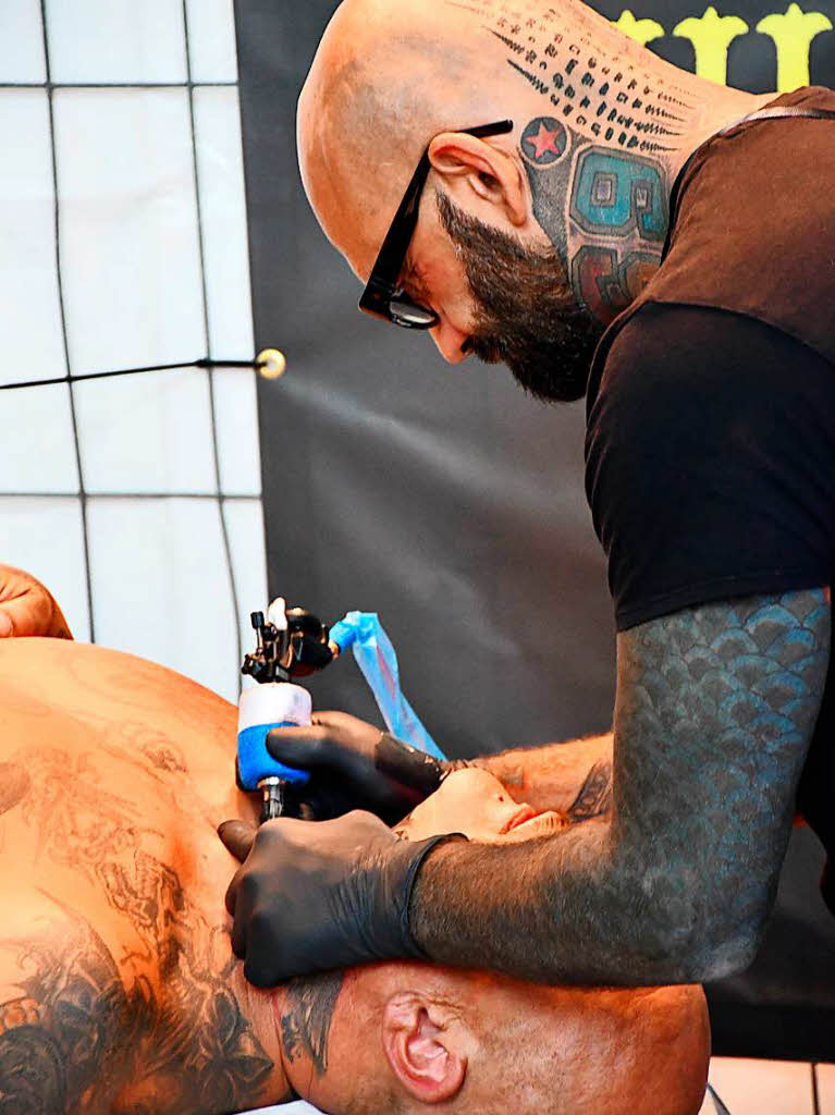 Ttowierkunst aus aller Welt bei der 5. Tattoo & Art Show in Lrrach