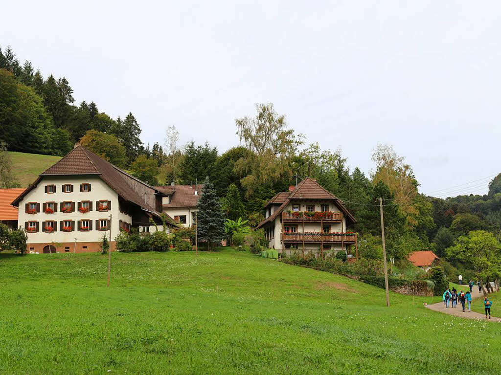 Der Kaltenbachhof wurde gegen Mittag von vielen Ausflglern aufgesucht.