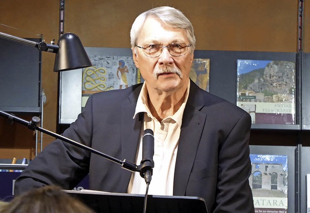 Henning Venske in der Buchhandlung Kastl   | Foto: Sabine Ehrentreich