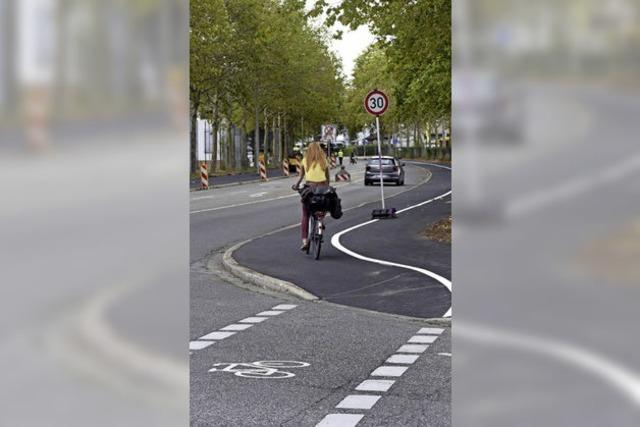 Neuer Fahrbahnbelag