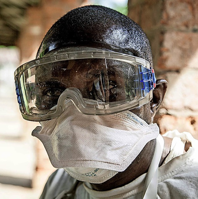 Mitarbeiter des eines Krankenhauses  im Kongo   | Foto: AFP
