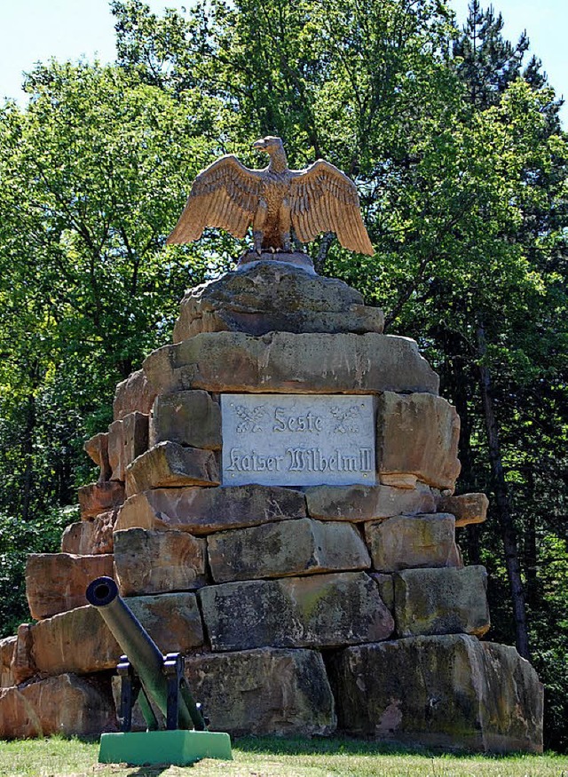 Namensstein der Feste Kaiser Wilhelm II in Mutzig   | Foto: bn