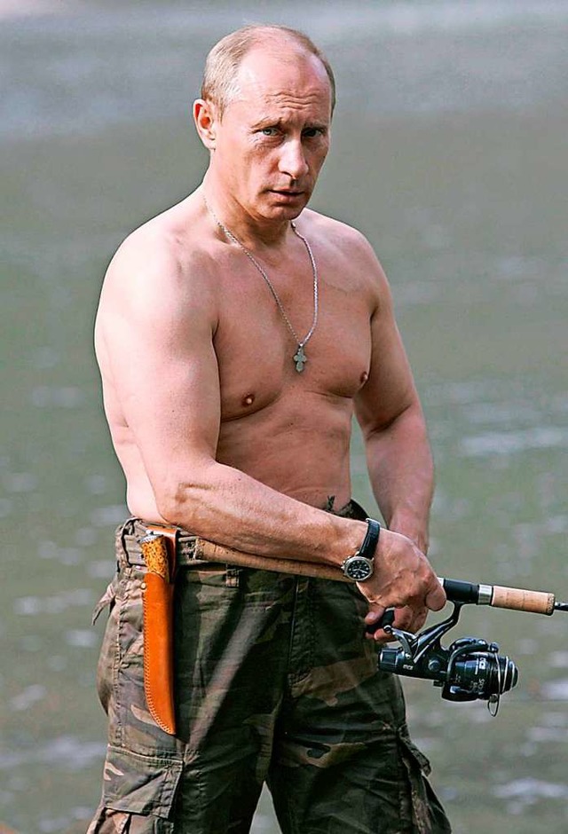Pflegt einen Mnnlichkeitskult: der russische Prsident Wladimir Putin    | Foto: DMITRY ASTAKHOV RIA NOVOSTI/KREMLIN/dpa