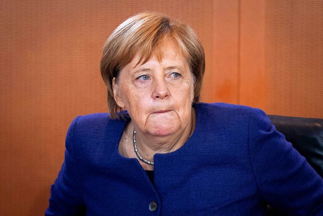 Bundeskanzlerin Angela Merkel am Tag n...Abwahl von Fraktionschef Volker Kauder  | Foto: DPA