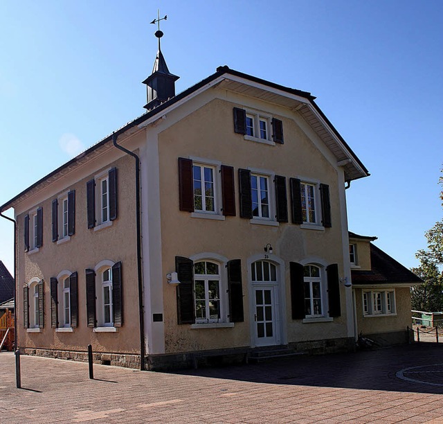 Begehrtes Gebude: das Schulhaus in Harpolingen  | Foto: Gerd Leutenecker