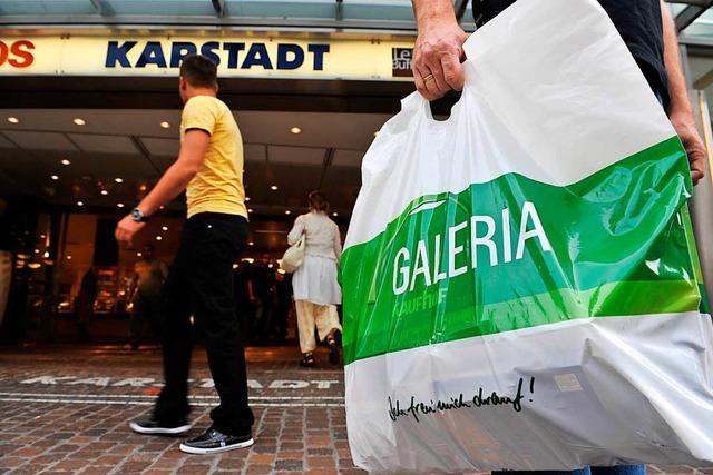 Beschftigte bei Kaufhof und Karstadt wissen nicht, wie es weiter geht