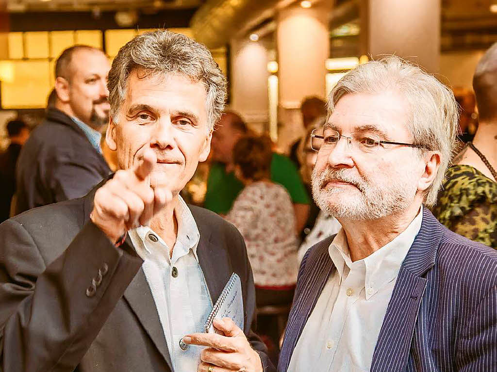 BZ-Redakteur Uwe Mauch und BZ-Herausgeber Thomas Hauser (rechts)