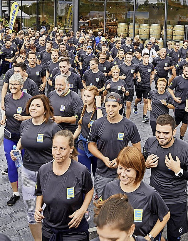 Immer wieder machen Edeka-Mitarbeiter ein gutes Werk.   | Foto: Edeka