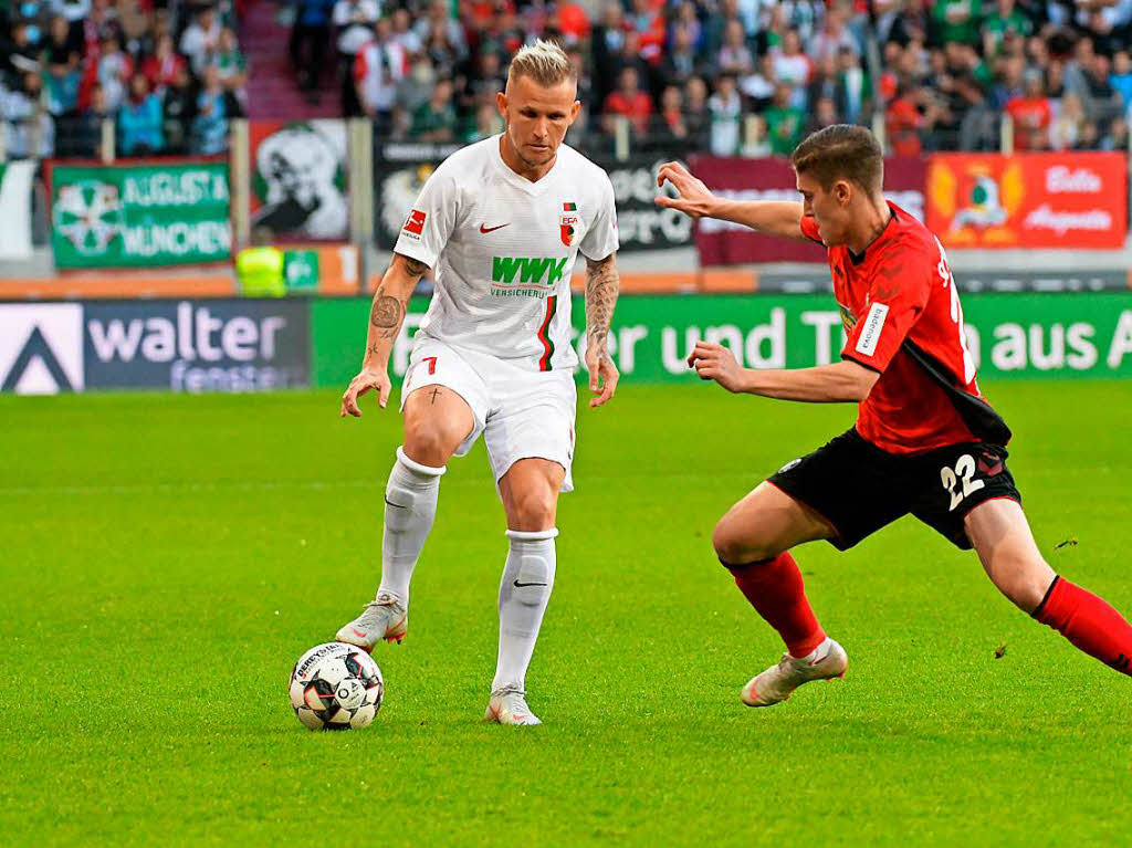 Ein Ex-Freiburger: Jonathan Schmid spielte jahrelang fr den SC Freiburg, heute trgt er das Trikot der Fuggerstdter.
