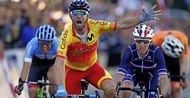 Alejandro Valverde wird Weltmeister und jubelt.    | Foto: dpa