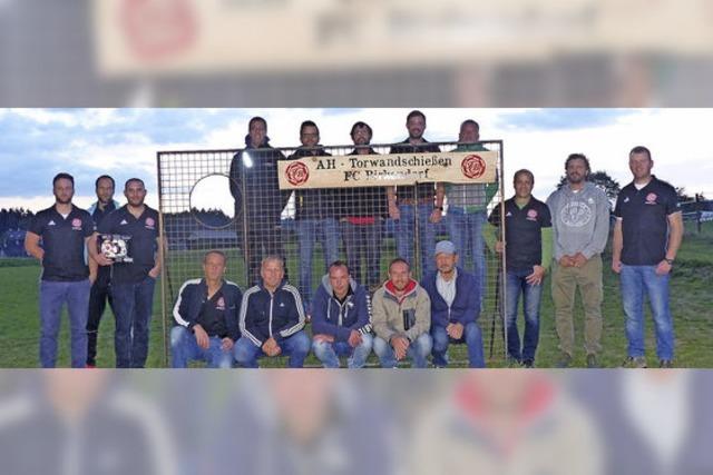 Torwand mit Wanderpokal-Schieen eingeweiht