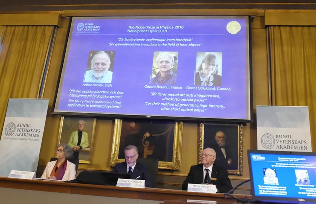 Die Preisverleihung fr den Physik-Nobelpreis  | Foto: AFP