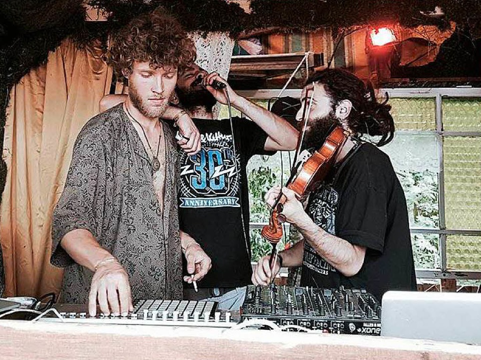 Shkoon: Das Hamburger Trio verbindet d... des Festivals Cordiale im E-Werk auf.  | Foto: Promo