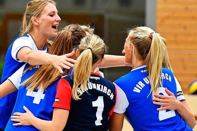 Fotos: Volleyballerinnen des VfR Umkirch nicht zu stoppen