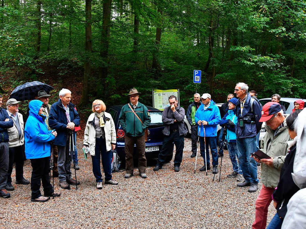 Beim Treffen der Teilnehmer auf dem Waldparkplatz "Kalkofen" in Herten
