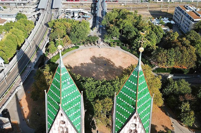 Bleibt ein Brennpunkt: der Sthlinger Kirchplatz.  | Foto: Michael Saurer