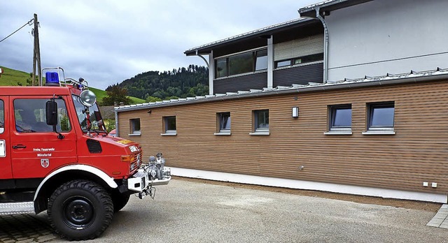 Die Erweiterung des Feuerwehrgertehauses Untermnstertal wurde nun eingeweiht.   | Foto: Eberhard Gro