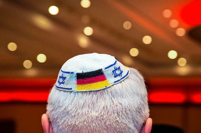 Viele deutsche Juden beklagen einen wachsenden Antisemitismus (Symbolbild).  | Foto: dpa