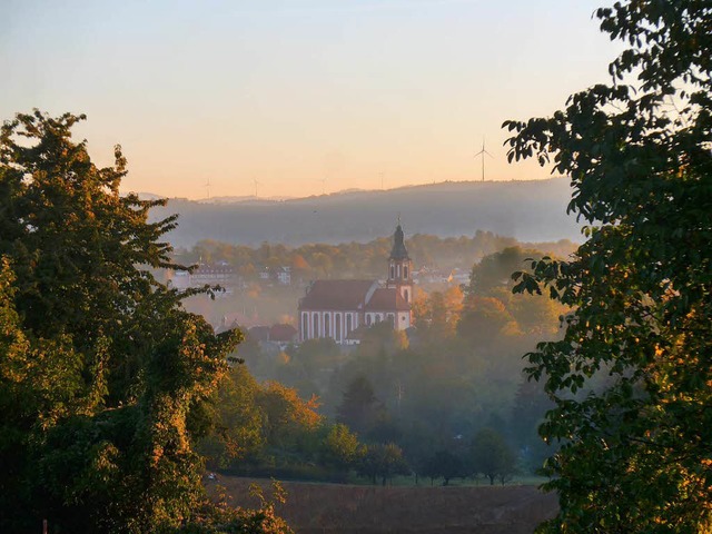 Die Ettenheimer Altstadt am Freitagmor...n  solche Sonnenbilder nicht angesagt.  | Foto: Franz Langner