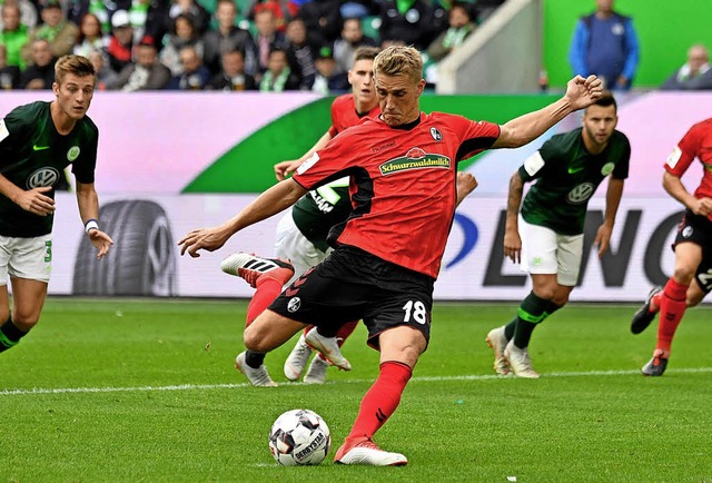 In Augsburg arg vermisst: Nils Petersen   | Foto:  AFP