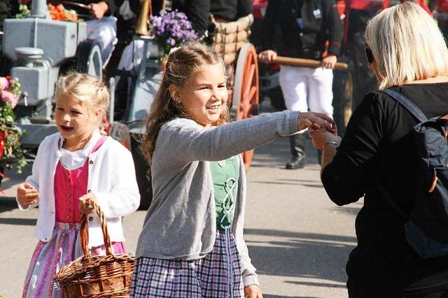 Fotos: Erntedankumzug in Niederwihl