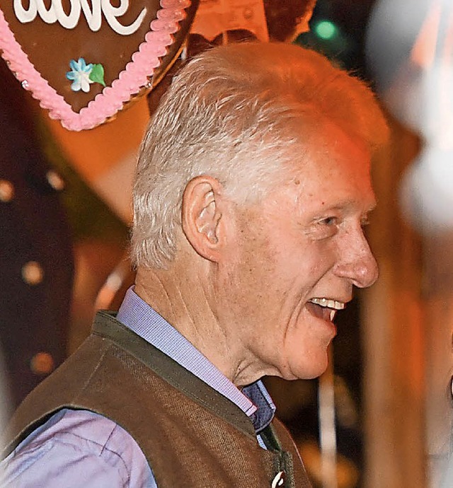 Bill Clinton feierte am Wochenende auf dem Oktoberfest.   | Foto: dpa