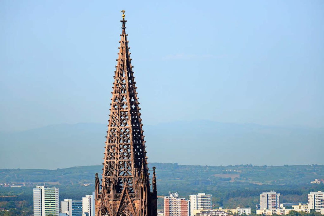 Gerstlos nach zwlf Jahren: der Freiburger Mnsterturm  | Foto: Ingo Schneider
