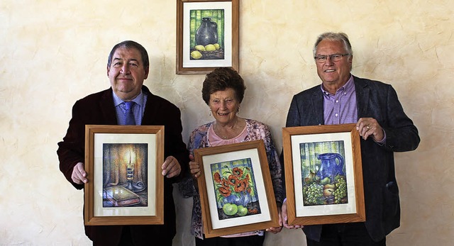 Mohnblumen, Krug mit Zitrone, Stillleb...r die Seniorenwohnanlage berreichte.  | Foto: Christa Maier