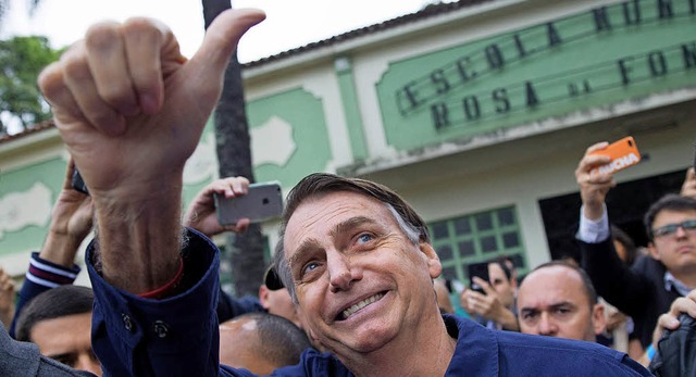 Jair Bolsonaro gibt sich sicher, auch die zweite Wahlrunde zu gewinnen.   | Foto: AFP