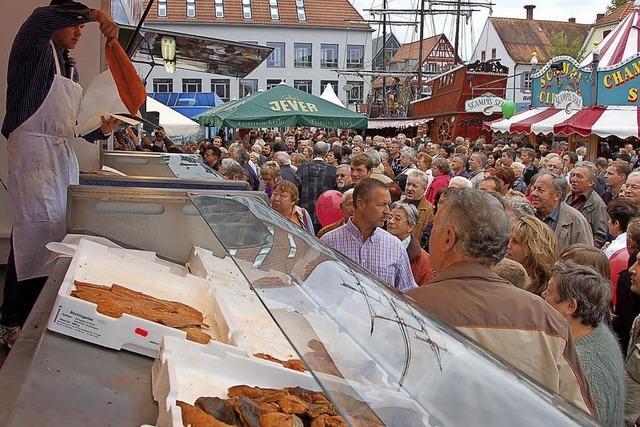 Fischmarkt zum 10. Mal in Offenburg