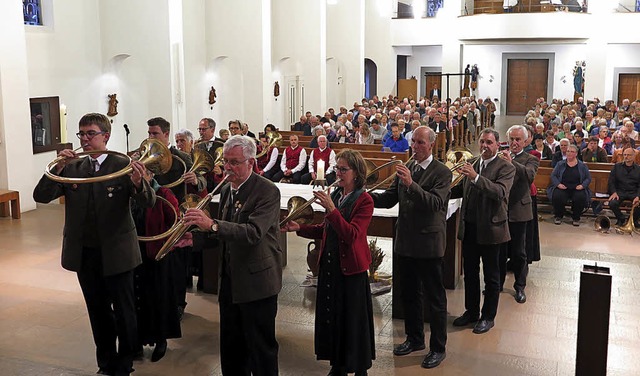 Festlich, strahlend: das Konzert der J...nsembles aus dem Elsass und der Pfalz.  | Foto: Dorothee Philipp