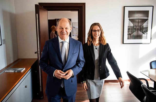Olaf Scholz (SPD), Bundesfinanzministe...land noch nie eine Frau an der Spitze.  | Foto: dpa