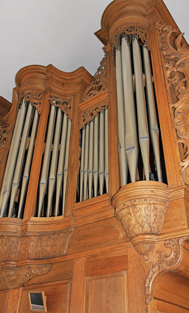 Imposant: die sanierte Orgel in der Pfarrkirche St. Bartholomus in Heitersheim   | Foto: Sabine Model
