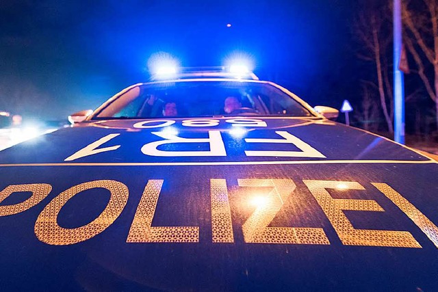 Die Polizei musste am Mittwochabend be... in einer Freiburger Bar einschreiten.  | Foto: Patrick Seeger