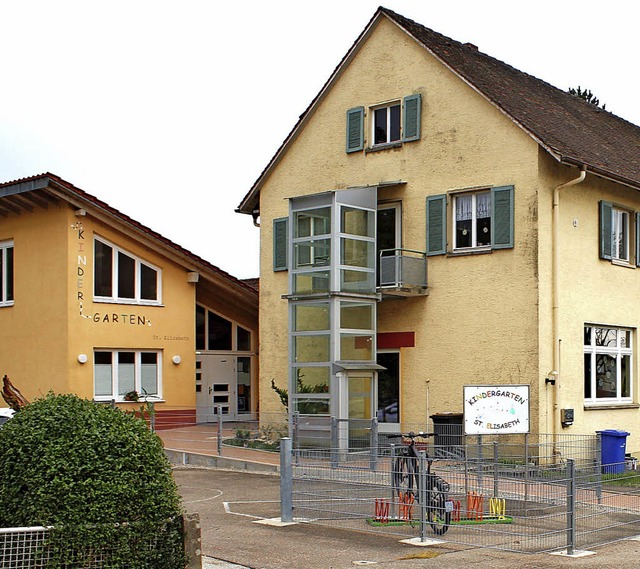 Der Kindergarten Schwrstadt ist zu kl... der Kinder und Eltern gedacht werden.  | Foto: Rolf Reimann