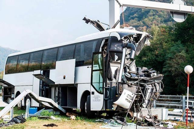 Deutscher Reisebus in der Schweiz verunglckt