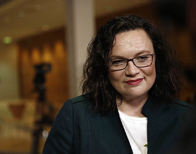 Einsame Stunde: Andrea Nahles in der SPD-Zentrale in Berlin  | Foto: dpa