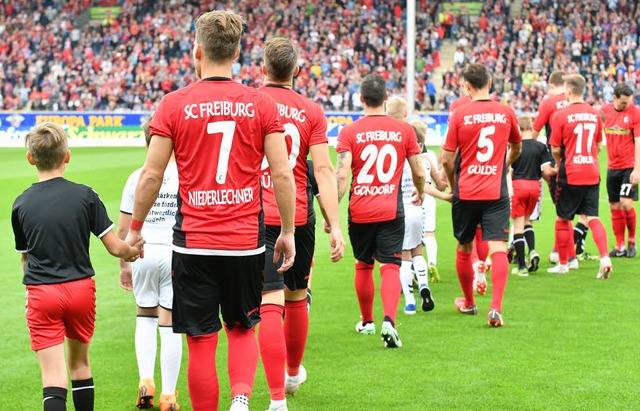 Auf seine Nummer Sieben wird der SC Fr... gegen Leverkusen am Knchel verletzt.  | Foto: Achim Keller