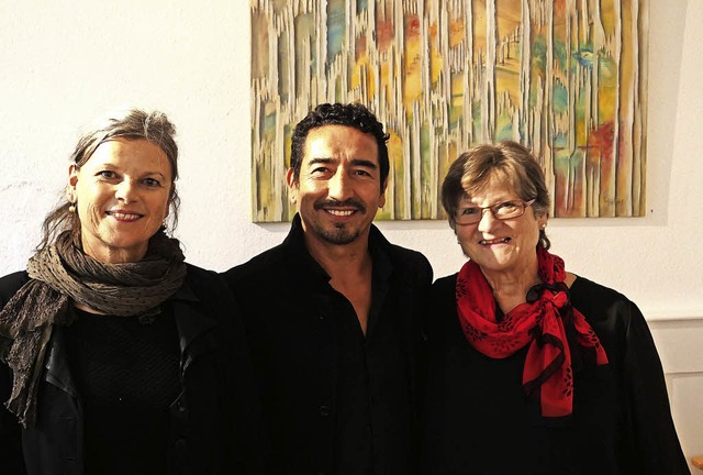 Bettina Bohn, Ricardo Pulido und Liesa...rund ein Bild von Liesa Trefzer-Blum.   | Foto: Martina David-Wenk