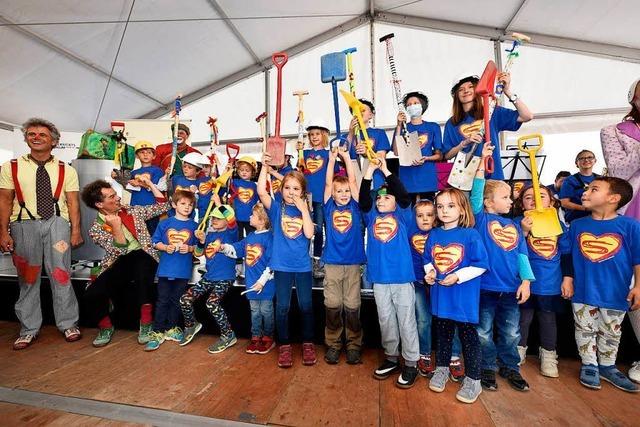 Bauarbeiten fr die neue Kinderklinik in Freiburg haben begonnen