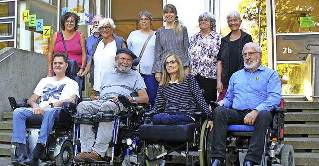 Neu gewhlte zusammen mit bisherigen M... Menschen mit Behinderung am Wahltag.   | Foto: beirat