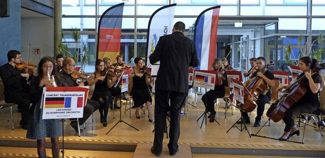 Beim grenzberschreitenden Benefizkonz...europischer Komponisten  die Zuhrer.  | Foto: Christine Weirich
