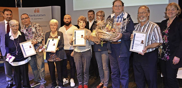 Inge Hartard, Wilma Hartkorn, Astrid K...hlverdienten Ruhestand verabschiedet.   | Foto: St. Josefshaus