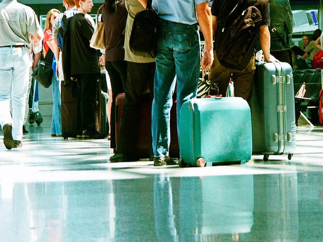 Warten heit es derzeit fr viele Einr...skontrolle am Euroairport (Symbolbild)  | Foto: photocase.de/smeyli