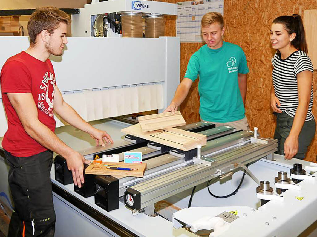 Workshop in den Holzwerksttten mit CNC-Maschine - das machte Spa.