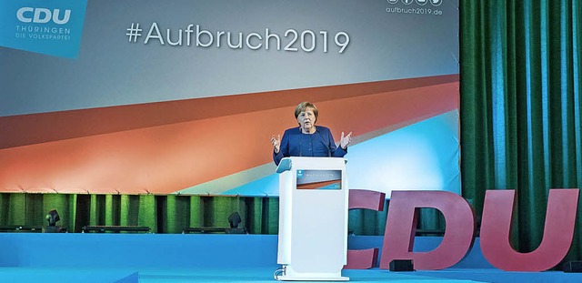 CDU-Chefin Angela Merkel fordert mehr Mut und Optimismus   | Foto: dpa