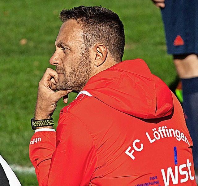 Uli Brmann, der Trainer des FC Lffingen, rtselt nach dem 2:2 in Furtwangen.   | Foto: Wolfgang Scheu