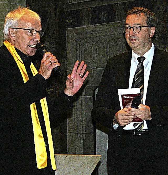 Die Pfarrer Rainer von Oppen und Johannes Herrmann im Dialog.  | Foto: Hans-Jochen Kpper