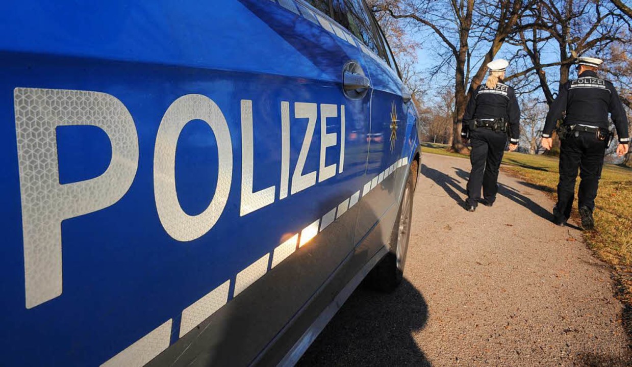 Nach Plnen des Landesinnenministers s... Polizisten mehr Kompetenzen erhalten.  | Foto: dpa
