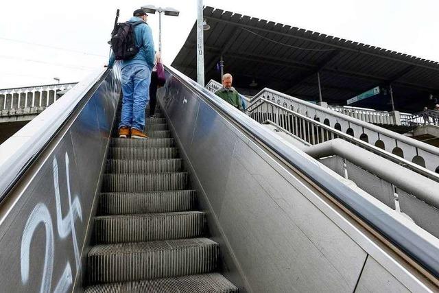 Die Rolltreppe am Hauptbahnhof bleibt bis Februar auer Betrieb